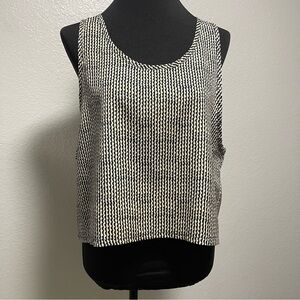 Audrey 3+1 patterned loosed fit tank top size LARGE